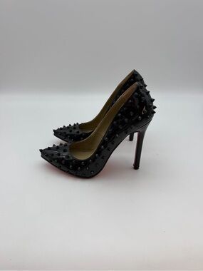 Women's‎ Black Studded Pointed-Toe Stiletto Pumps